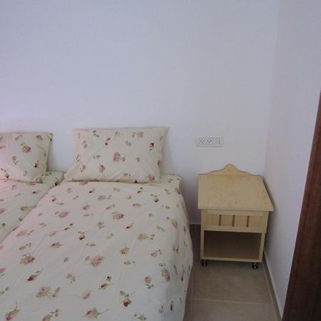 Hadass Desert Inn Dimona Zimmer foto