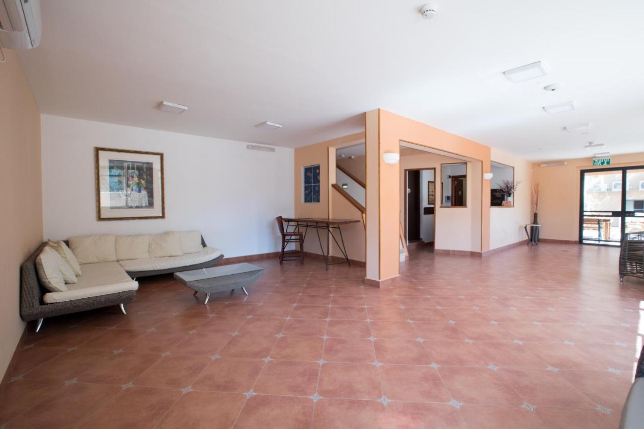 Hadass Desert Inn Dimona Exterior foto